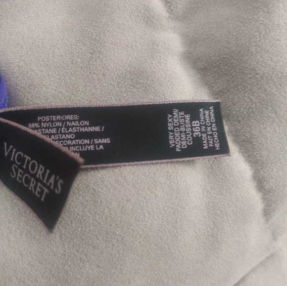 Victoria Secret Bra - Picture 3 of 3